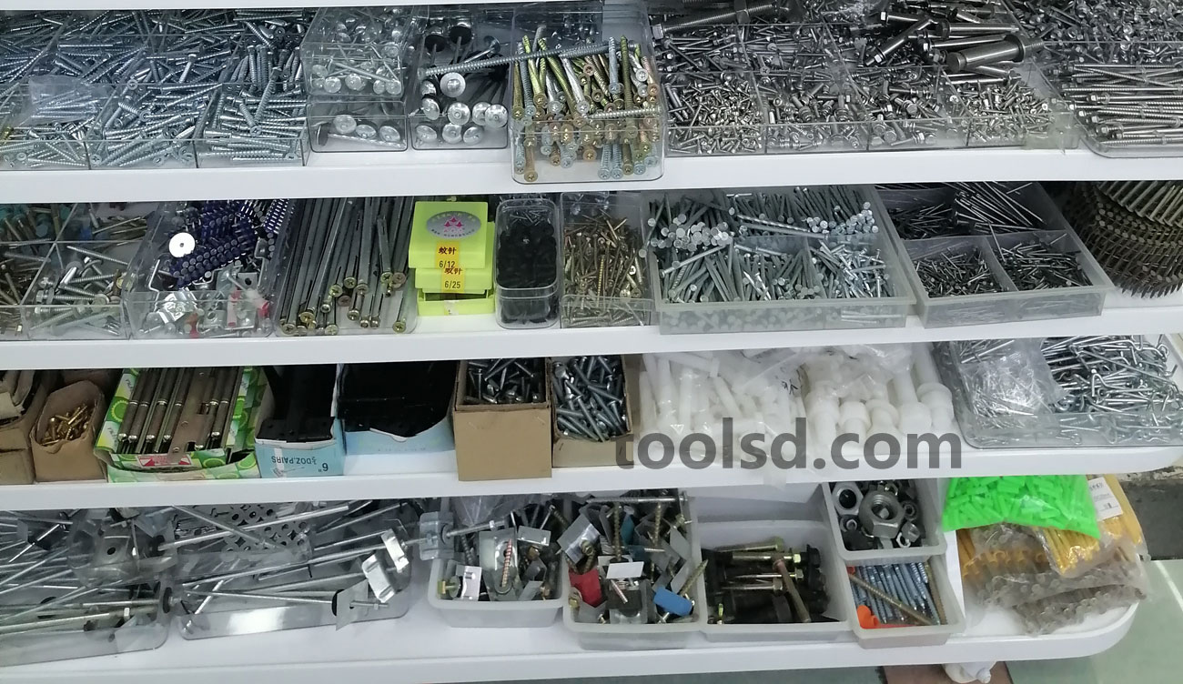 FH-011 Expansion Sleeve Anchor Bolt with Eye Hook Ring | Factory Wholesale Supplier