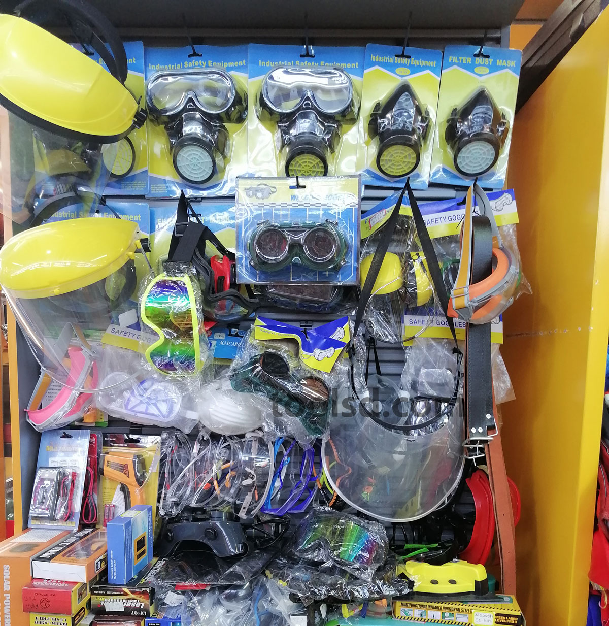 LD-461 PC Safety Goggles Protective Eyewear Anti-Fog Impact Resistant | Wholesale Supplier